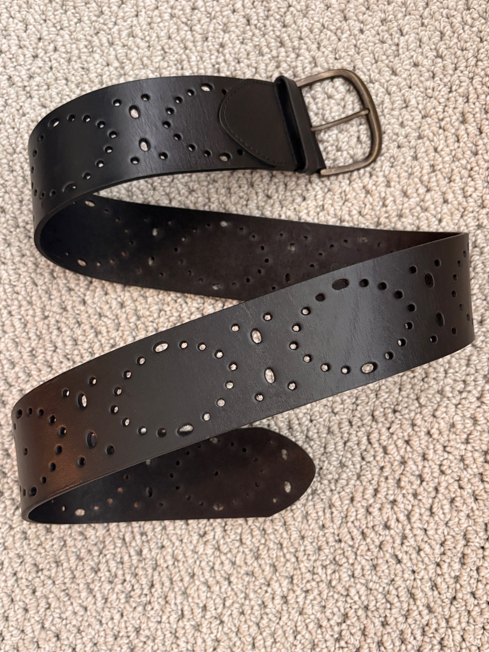 NWOT CAbi Perforated Belt, sz L